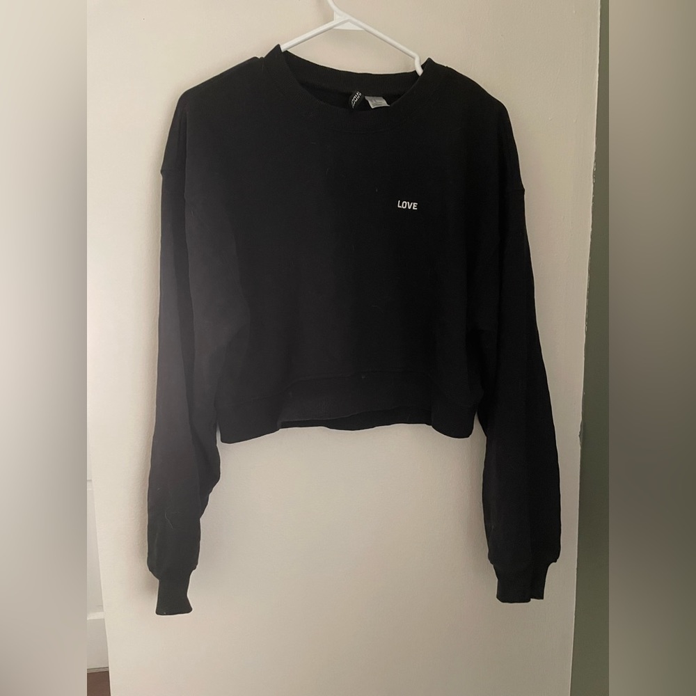 Crop sweater size M